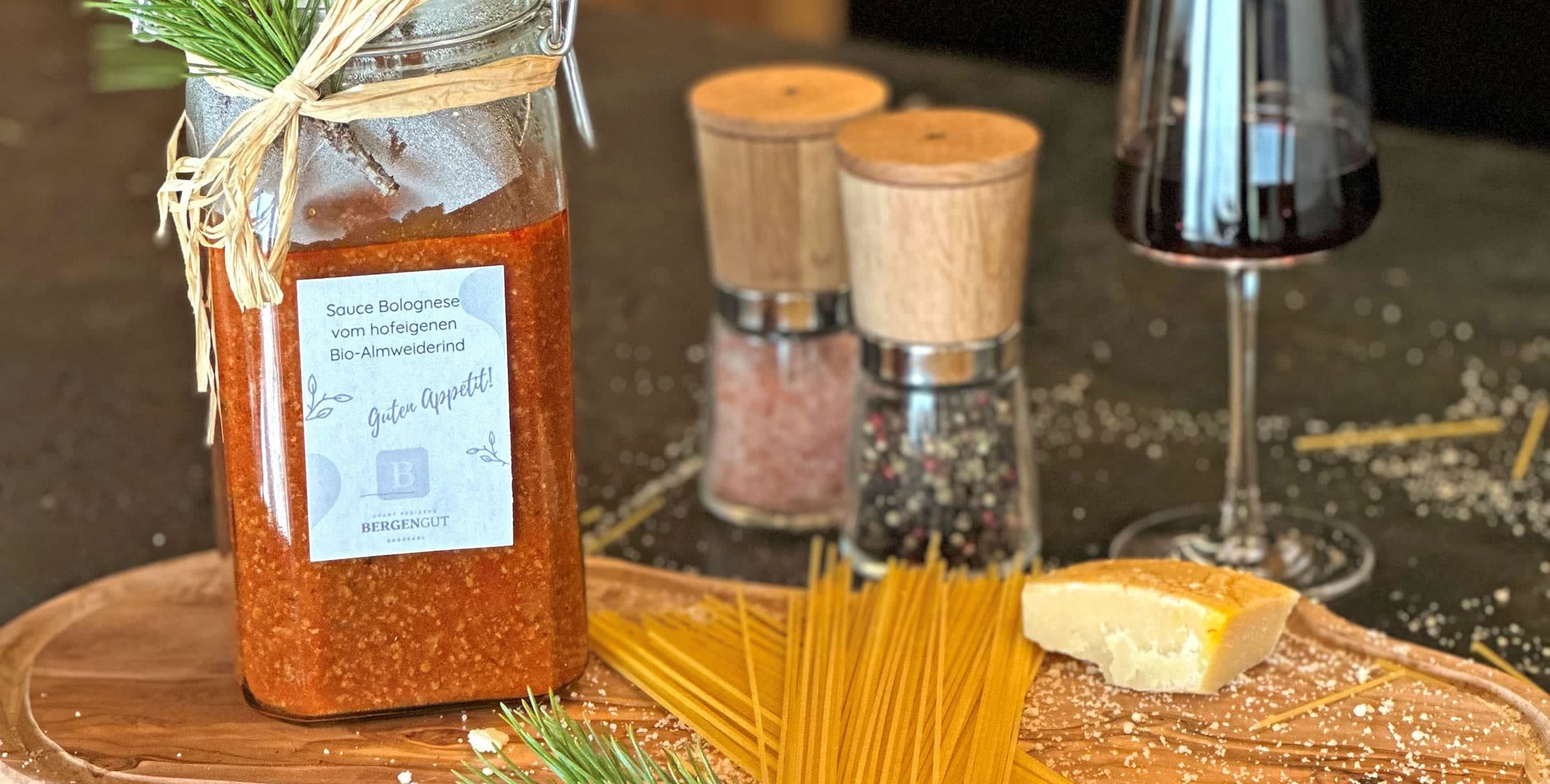 Bestelle dir unsere Bio-Bolognese in dein Apartment